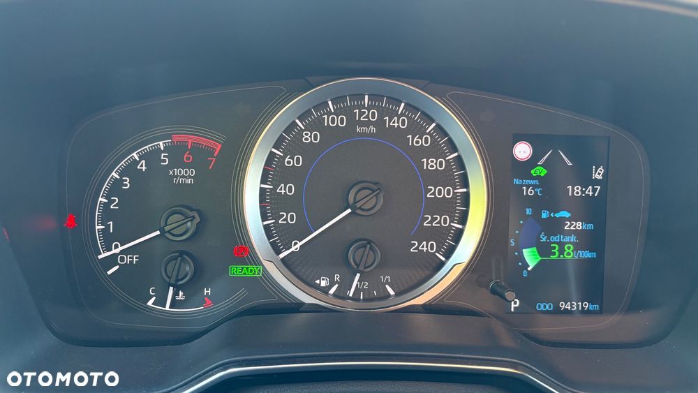 Toyota Corolla 1.8 Hybrid Comfort - 20