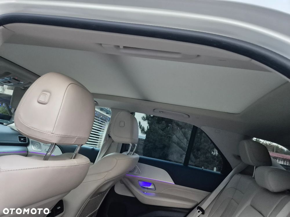 Mercedes-Benz GLE - 25