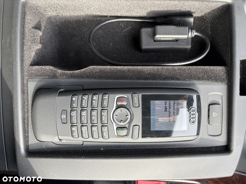 Audi A8 4.2 TDI DPF quattro tiptronic - 3