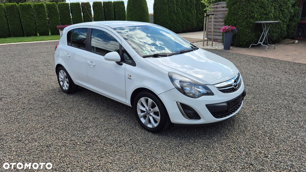Opel Corsa 1.4 16V Active - 10
