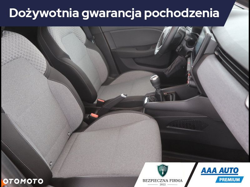 Renault Clio - 10