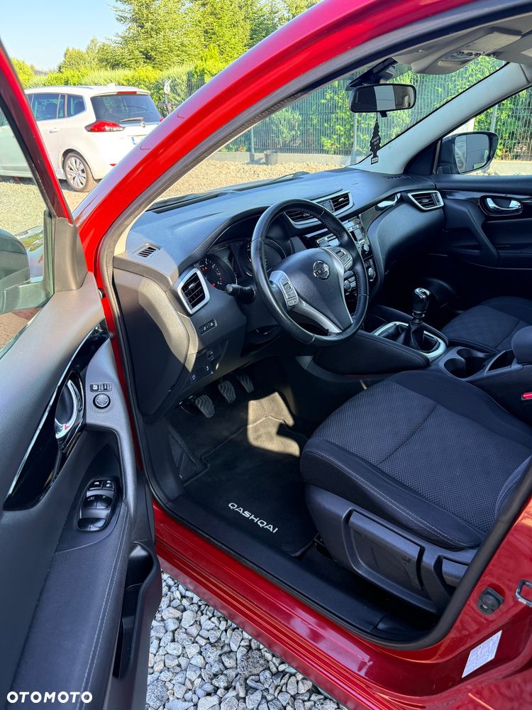 Nissan Qashqai 1.2 DIG-T N-Vision - 7