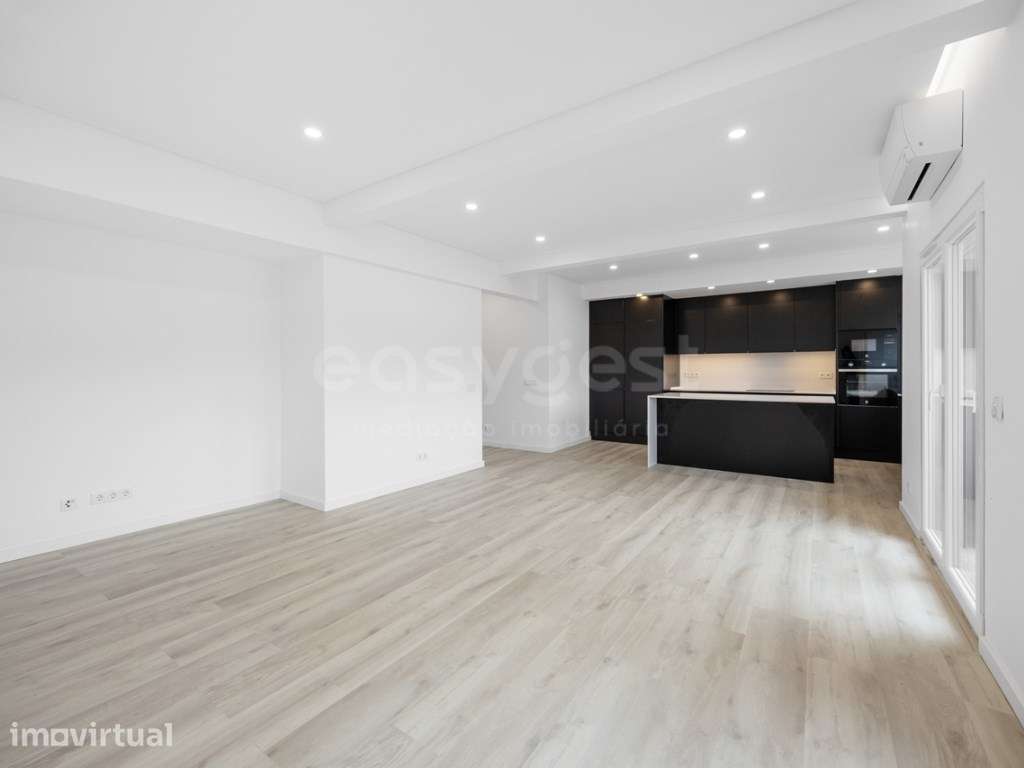 T3 Totalmente Remodelado com Open Space e Excelente Luz Natural | M... - Grande imagem: 3/29