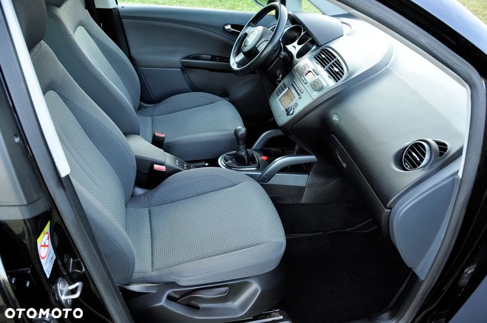 Seat Altea 1.6 Reference - 11
