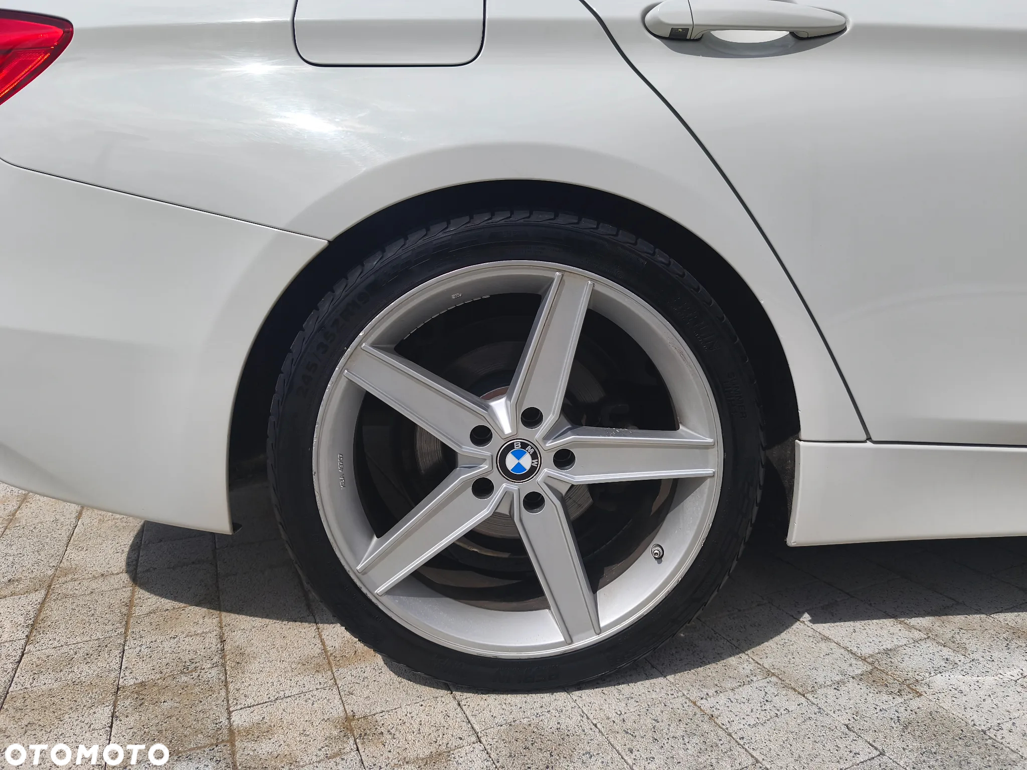 BMW Seria 3 320d Efficient Dynamics Advantage - 19