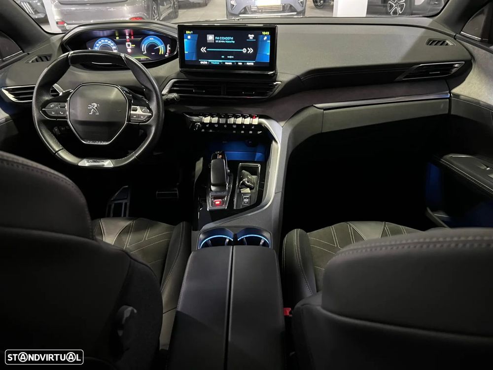 Peugeot 3008 1.6 Hybrid GT Pack e-EAT8 - 17