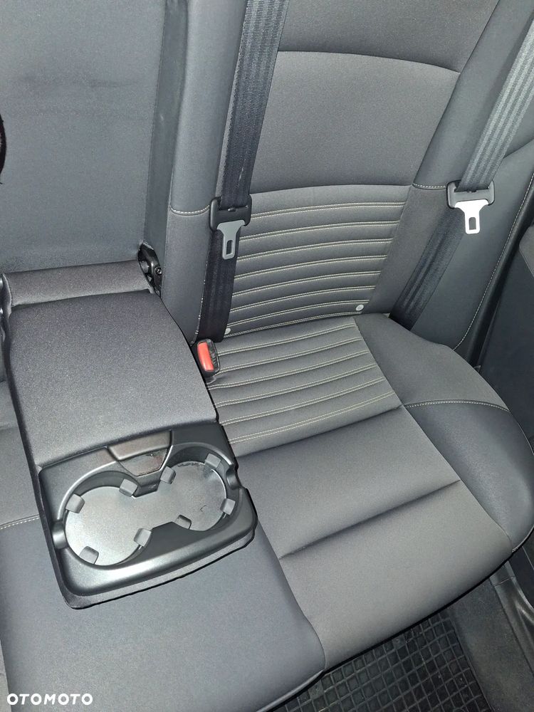 Volvo S40 2.0D Momentum - 35