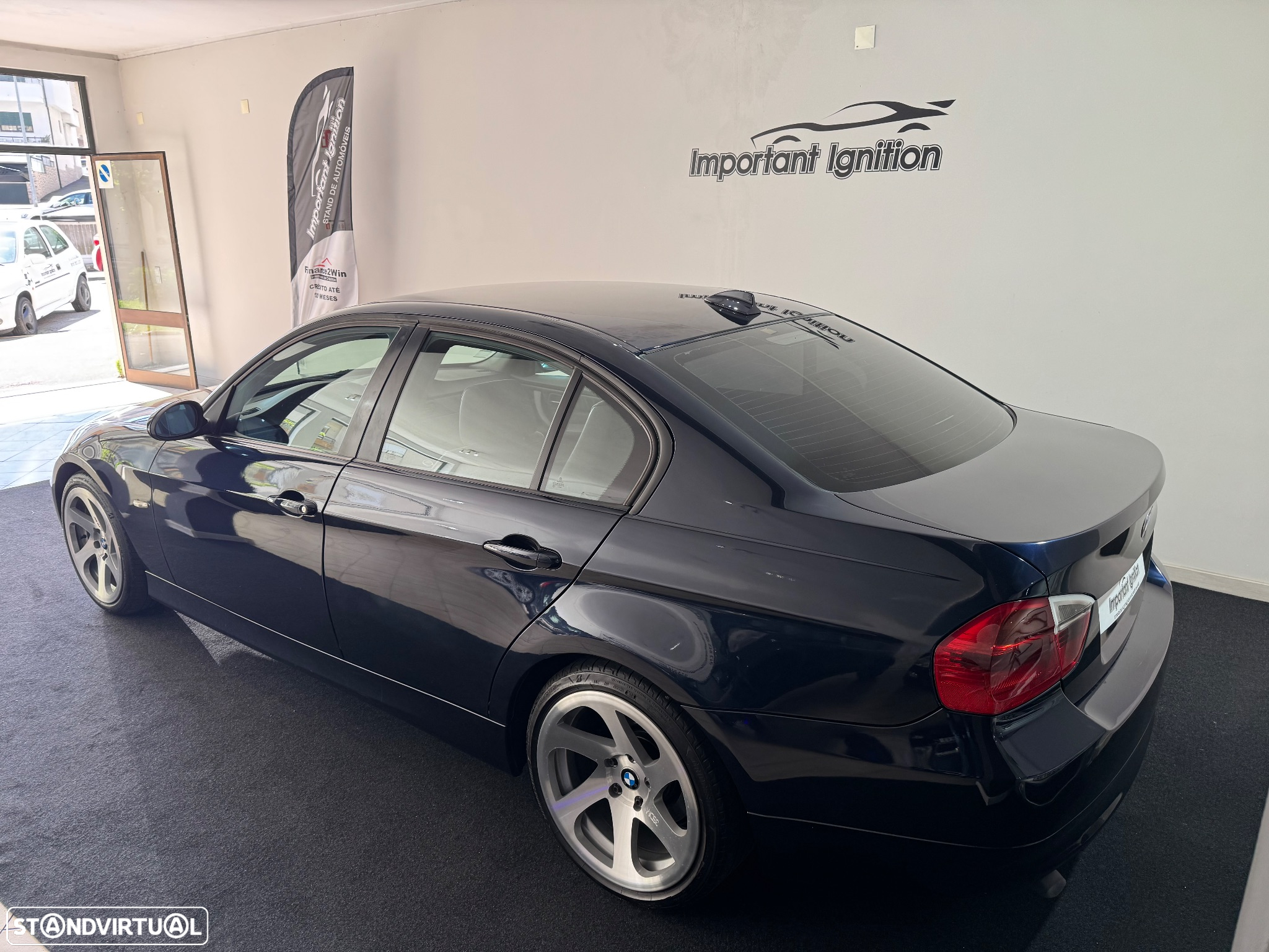 BMW 320 d Exclusive - 4
