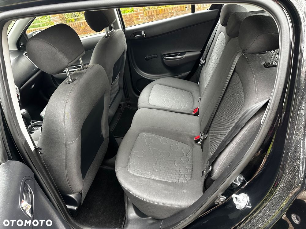 Hyundai i20 1.4 Comfort - 12