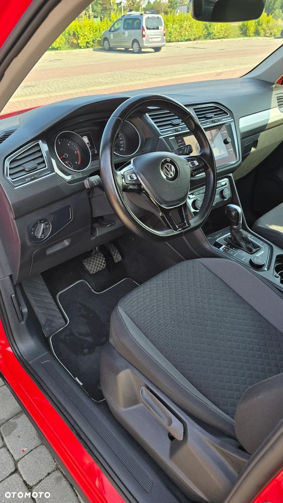 Volkswagen Tiguan ver-2-0-tdi-scr-4motion-bluemotion-techn-dsg-comfortline - 9