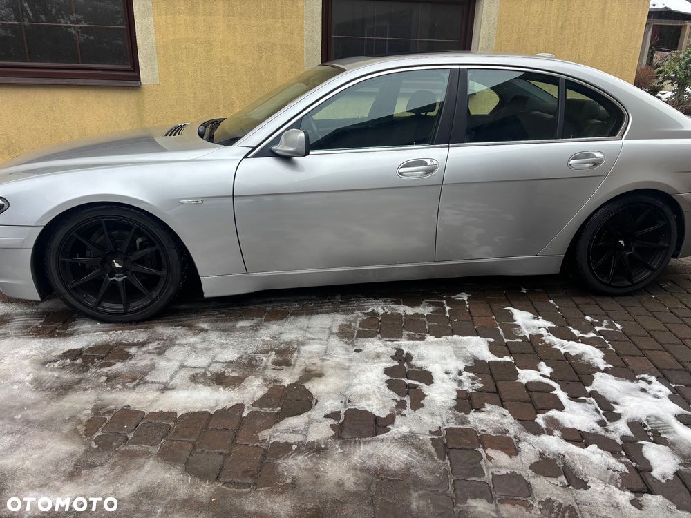 BMW Seria 7 - 15