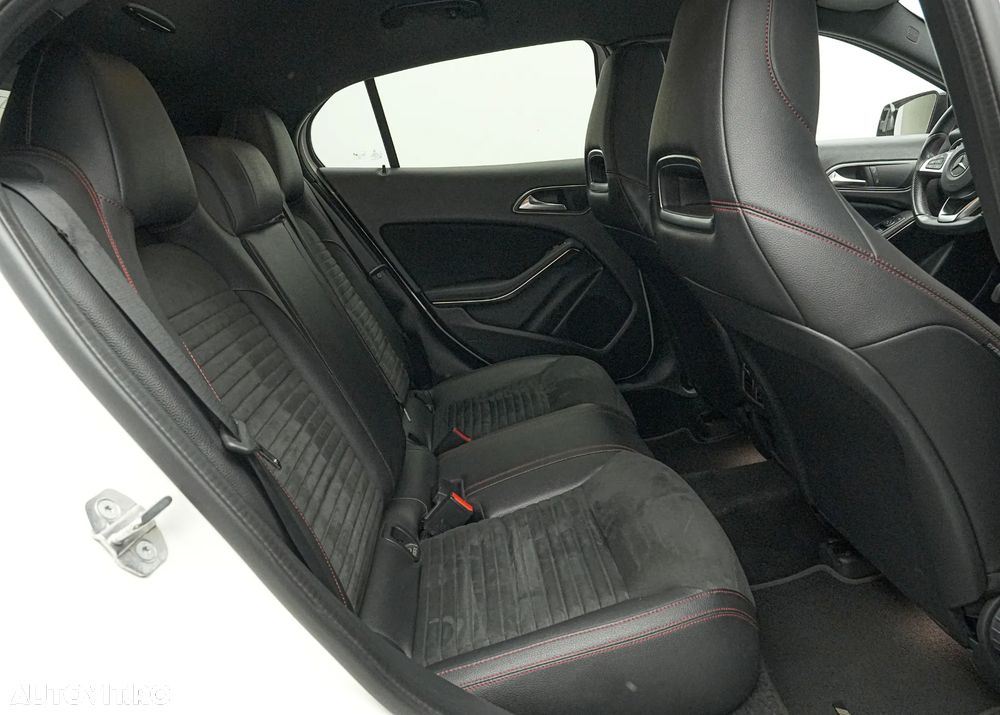 Mercedes-Benz GLA 200 d 4MATIC Aut. - 17