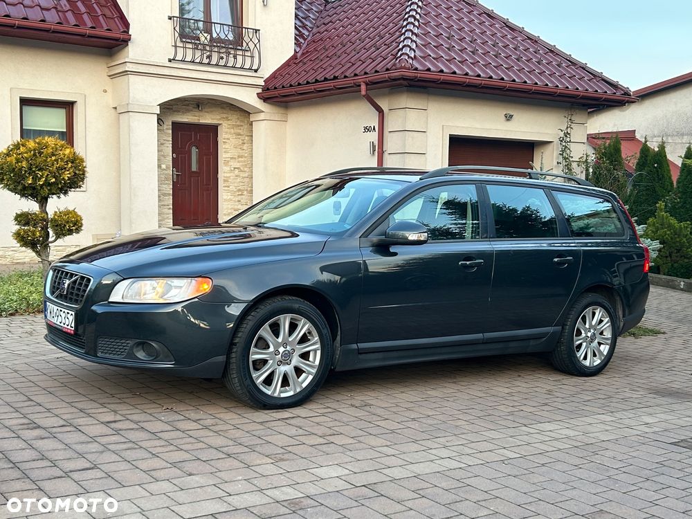 Volvo V70 2.0 Momentum - 21
