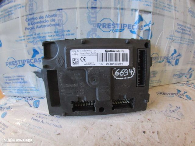 Modulo A2C86181500 284B12330R DACIA LOGAN 2 MCV FASE 1 2013 1.2I 75CV 5P BRANCA Módulo Conforto Apoio Danificado - 1