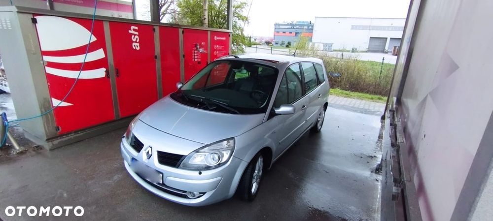 Renault Grand Scenic 2.0 16V Avantage - 4