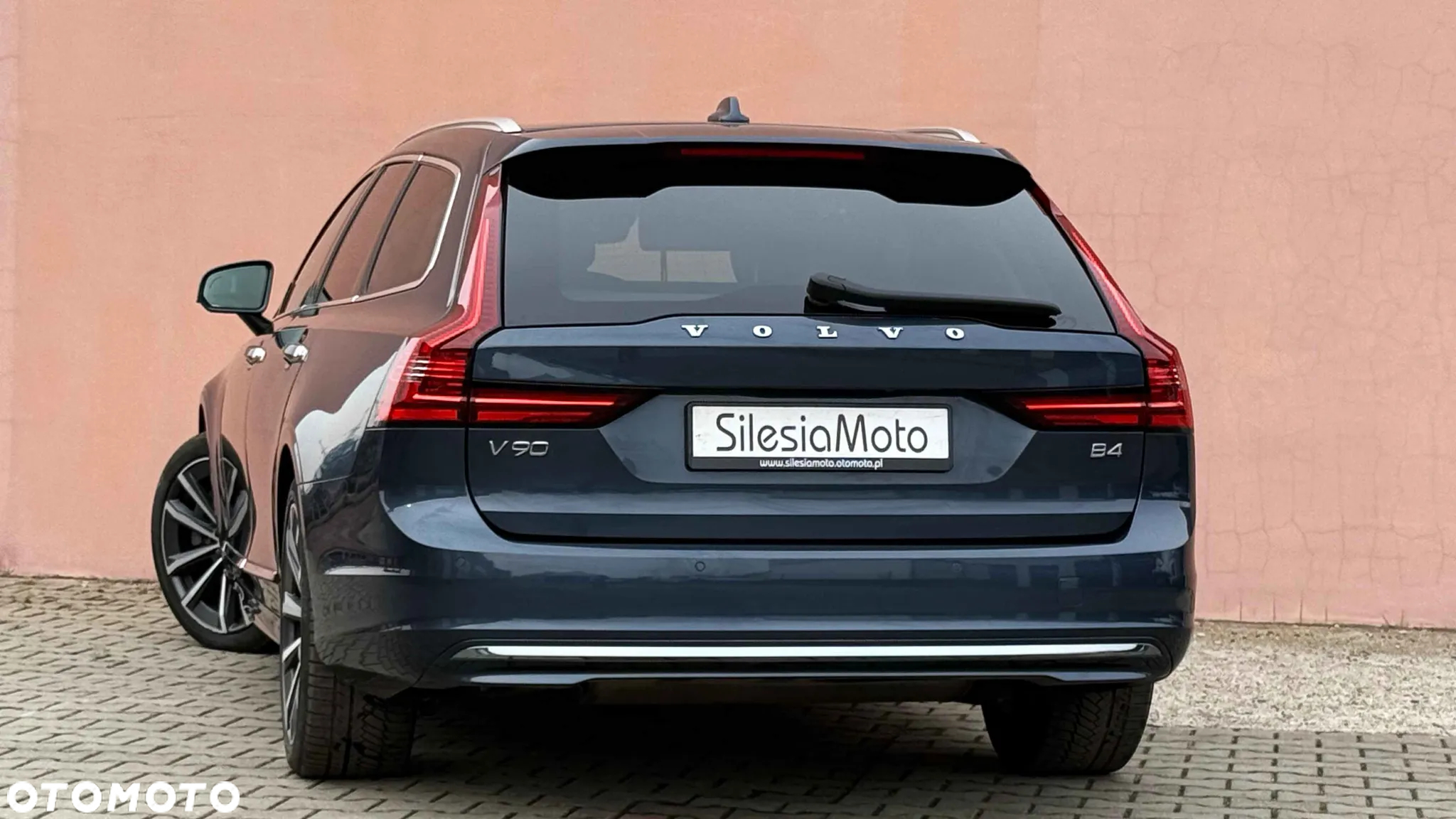 Volvo V90 - 4