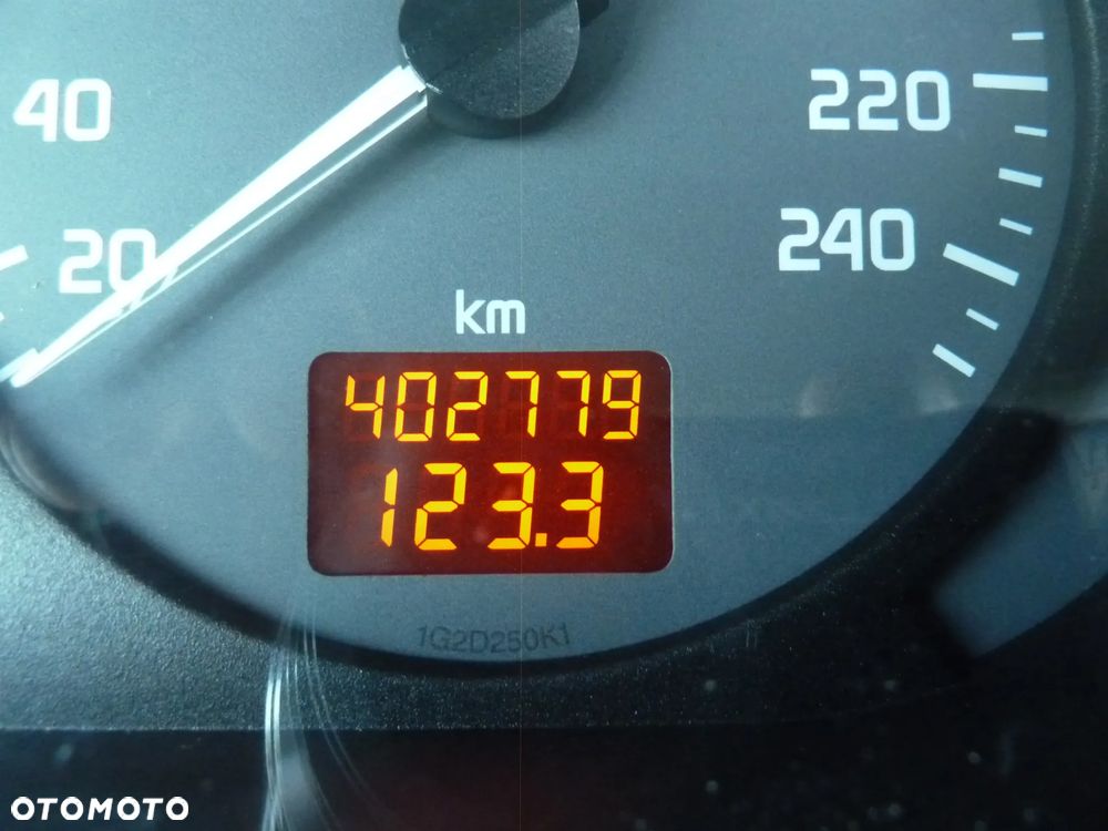 Renault Scenic 1.6 16V Authentique - 23