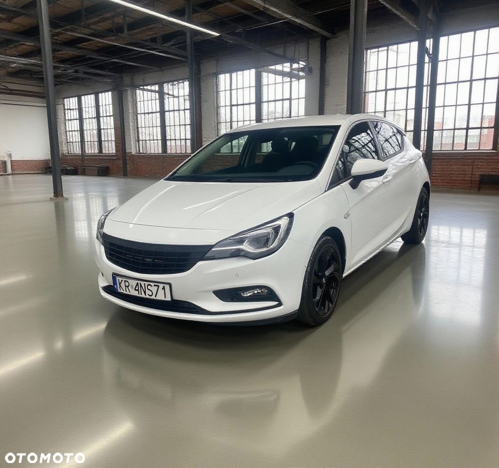 Opel Astra 1.6 BiTrb D (CDTI) Start/Stop Innovation - 4