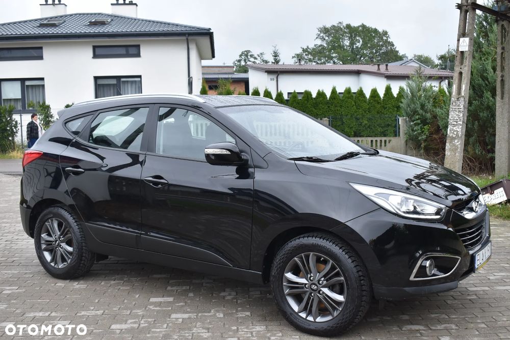Hyundai ix35 blue 1.6 2WD Finale Gold - 16