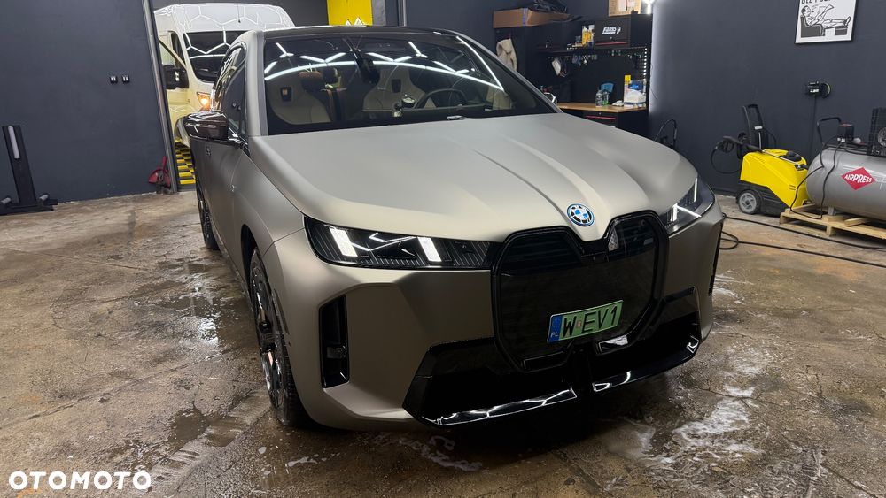 BMW iX M60 111.5kWh Signature - 4