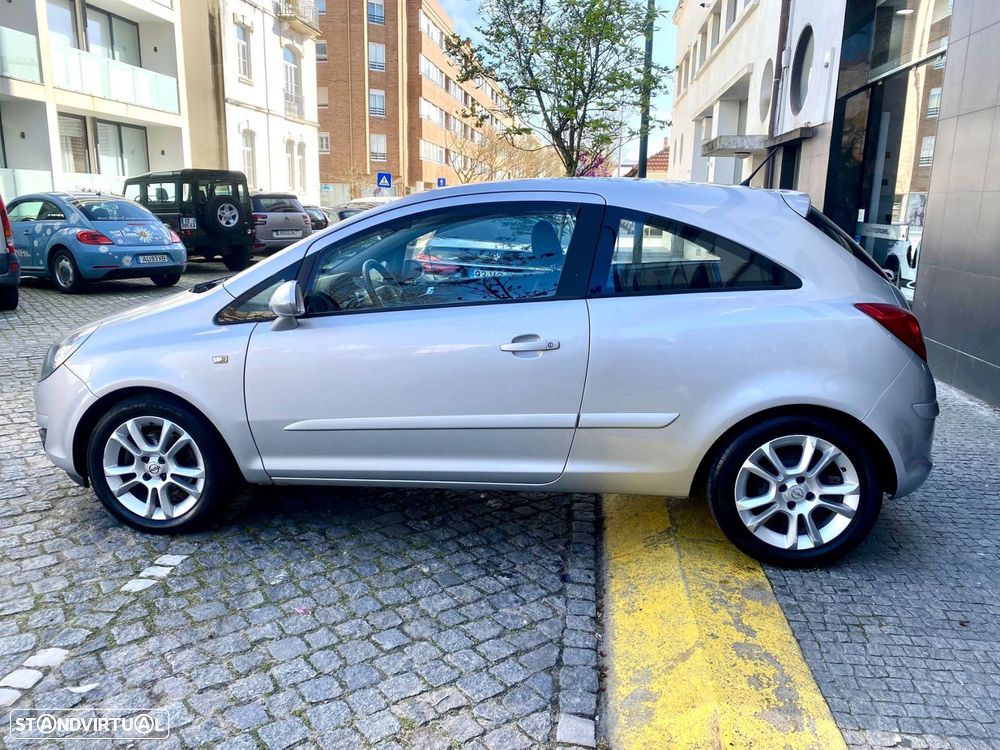 Opel Corsa 1.3 CDTi - 10