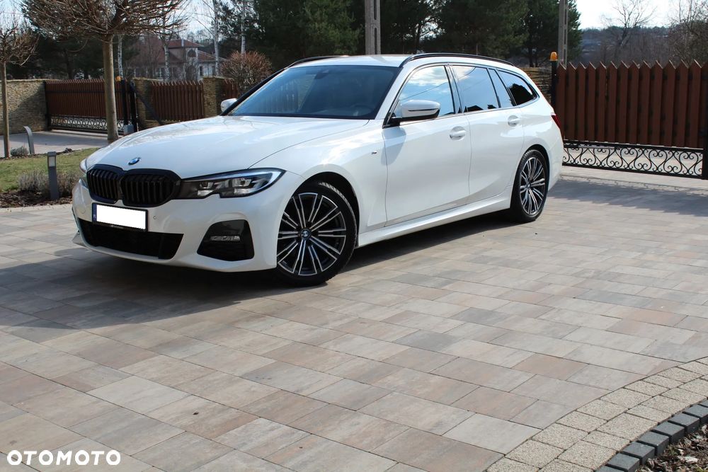 BMW Seria 3 320i M Sport - 6