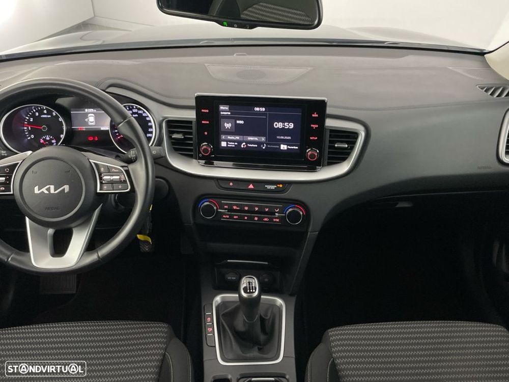 Kia XCeed 1.0 T-GDI Tech - 10