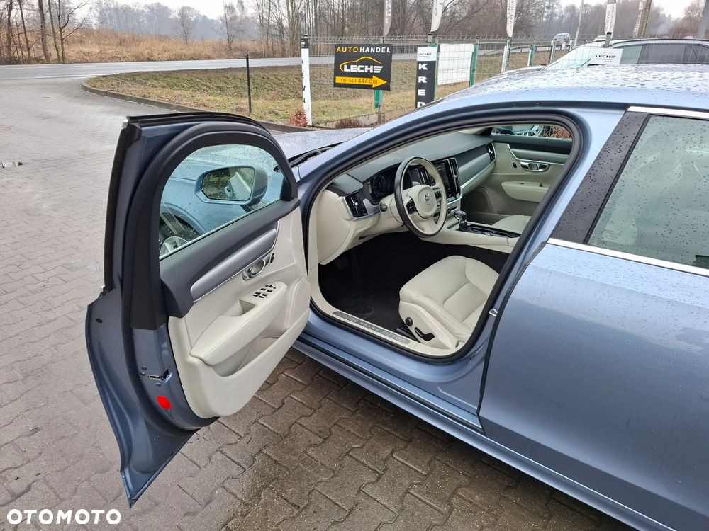 Volvo S90 - 10
