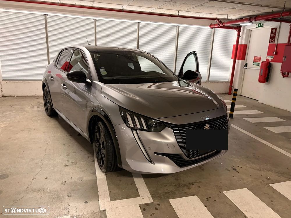 Peugeot e-208 GT - 3