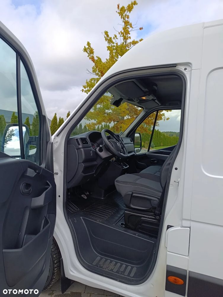 Renault Master - 15