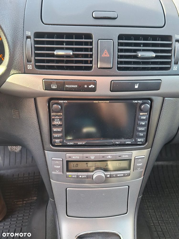 Toyota Avensis 2.0 D-4D Sol+NAVI - 5