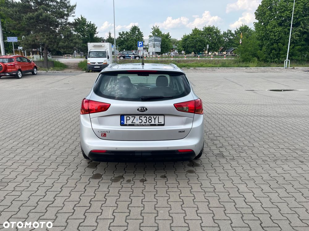 Kia Ceed 1.4 CRDi S - 8