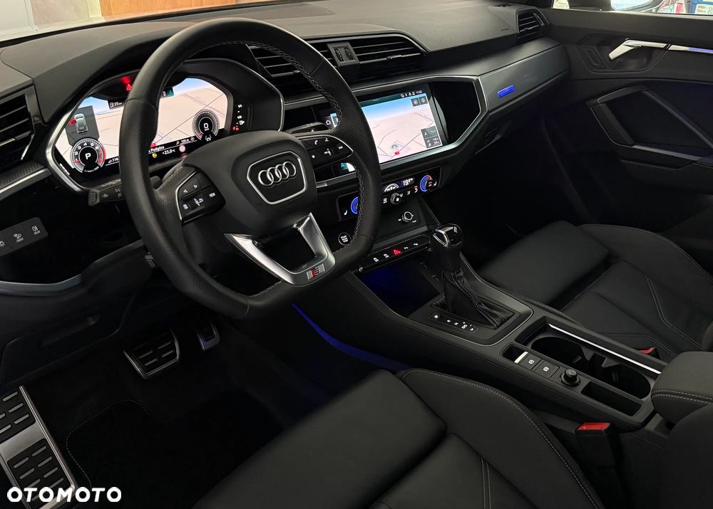 Audi Q3 40 TFSI Quattro S-Line S tronic - 10