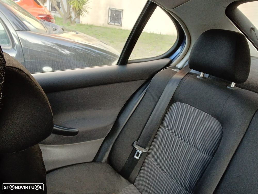 SEAT Leon 1.9 TDI Spirit - 6