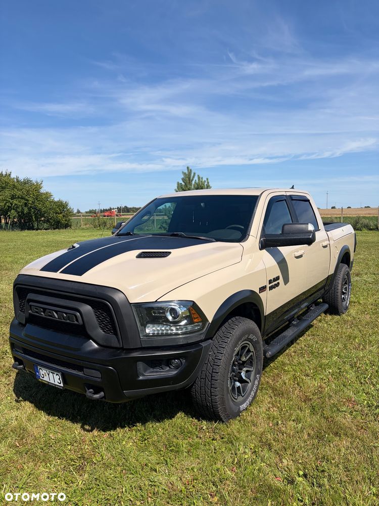 Dodge RAM 5.7 4x4 - 1
