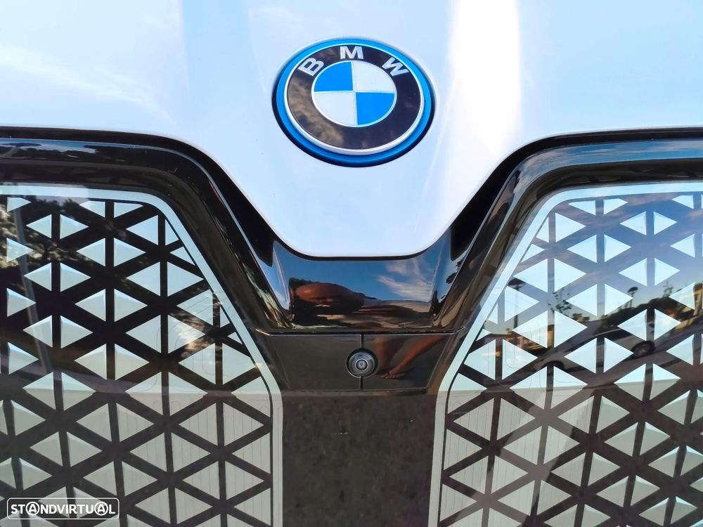 BMW iX xDrive40 - 31