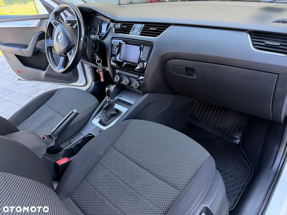 Skoda Octavia - 10