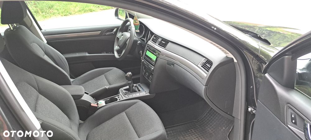 Skoda Superb 1.6 TDI Active Greenline - 10