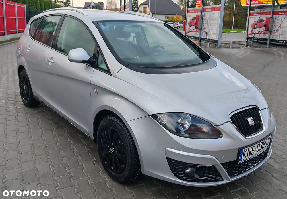 Seat Altea 2011 photo 2
