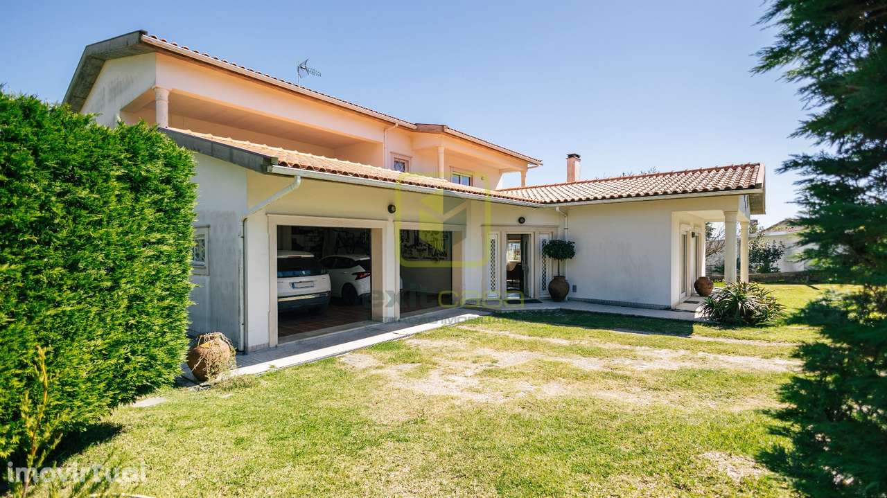 Moradia T4 Isolada - Grande imagem: 4/57