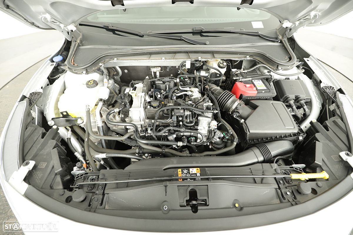 Ford Focus 1.0 EcoBoost MHEV ST-Line - 24