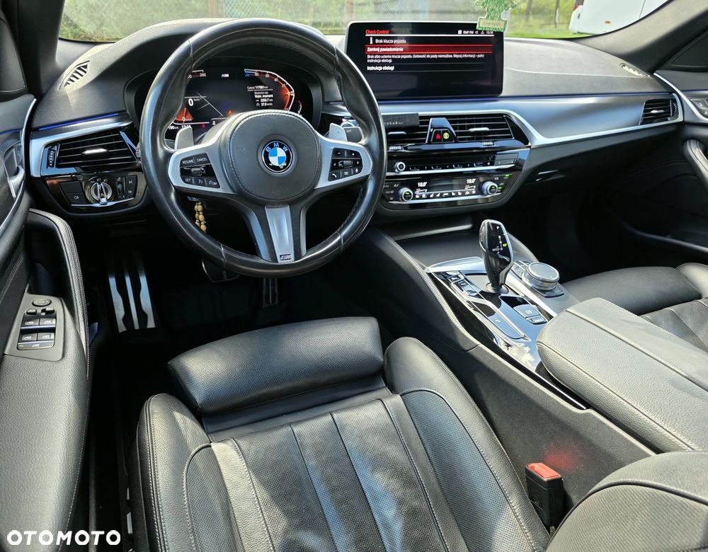 BMW Seria 5 520d M Sport Edition - 35