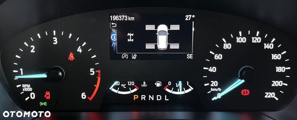 Ford Kuga 2.0 EcoBlue 4x4 TITANIUM X - 10