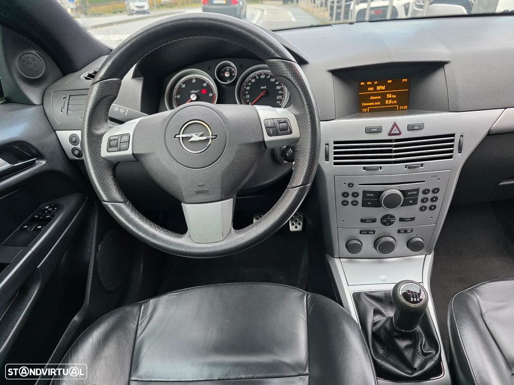 Opel Astra GTC 1.7 CDTI Sport - 15