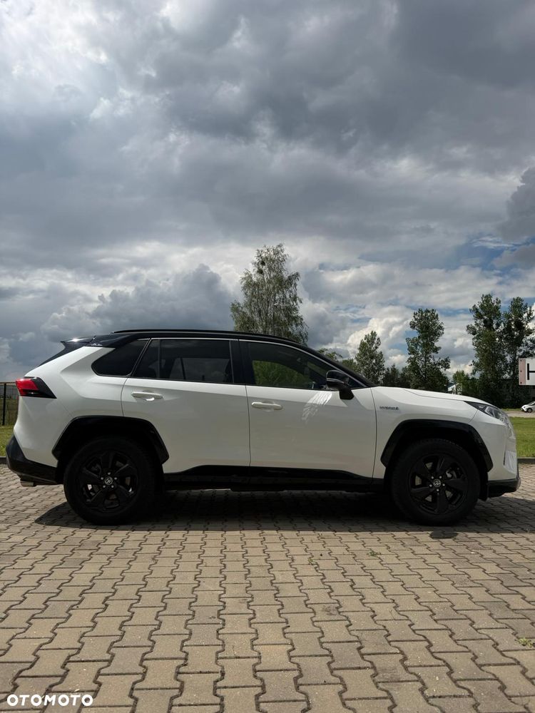 Toyota RAV4 - 4