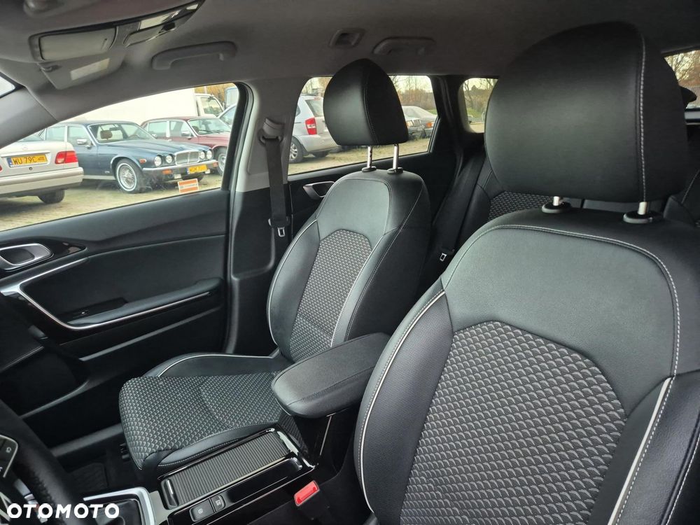 Kia Ceed 1.5 T-GDI Tribute DCT - 12