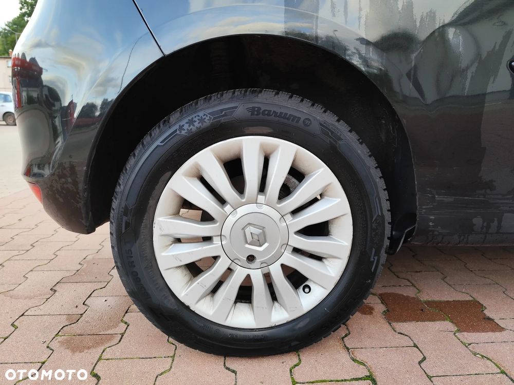 Renault Clio 1.2 16V 75 Dynamique - 12