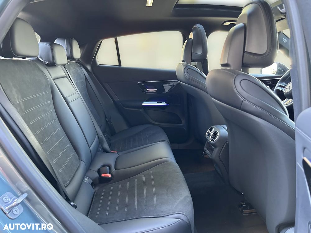 Mercedes-Benz GLC 300 e 4MATIC PHEV - 14