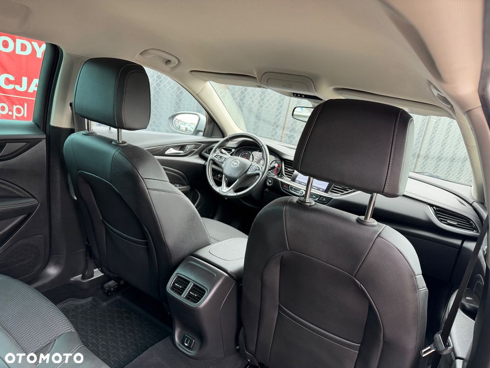 Opel Insignia - 10