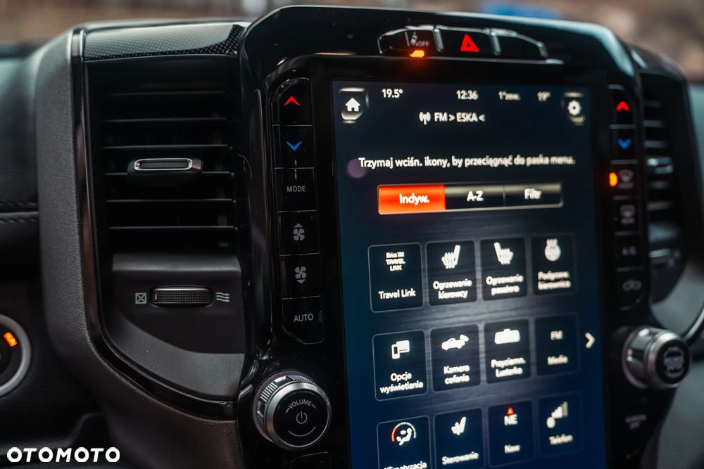 RAM 1500 Crew Cab Shortbed Bighorn - 20